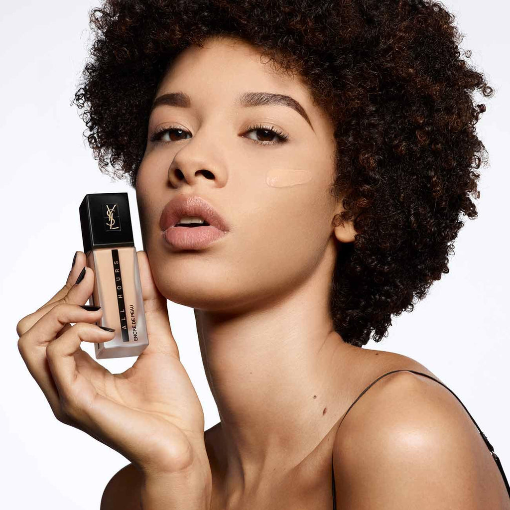 YVES SAINT LAURENT All Hours Foundation - Encre de Peau - 24H Long-Wear Flawless Matte Full Coverage SPF20 -  shade B - 25 Beige