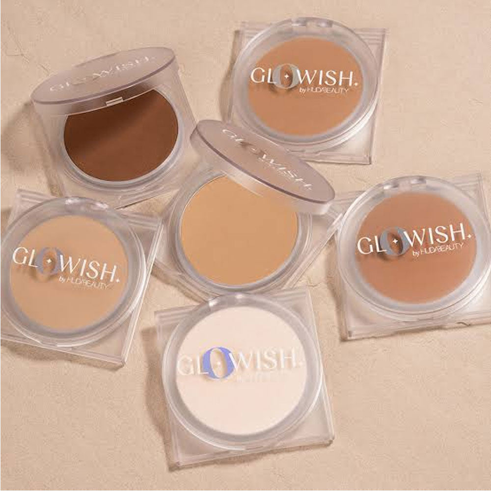 Huda Beauty Glowish Luminous Pressed Powder - Shade: 04 LIGHT MEDIUM