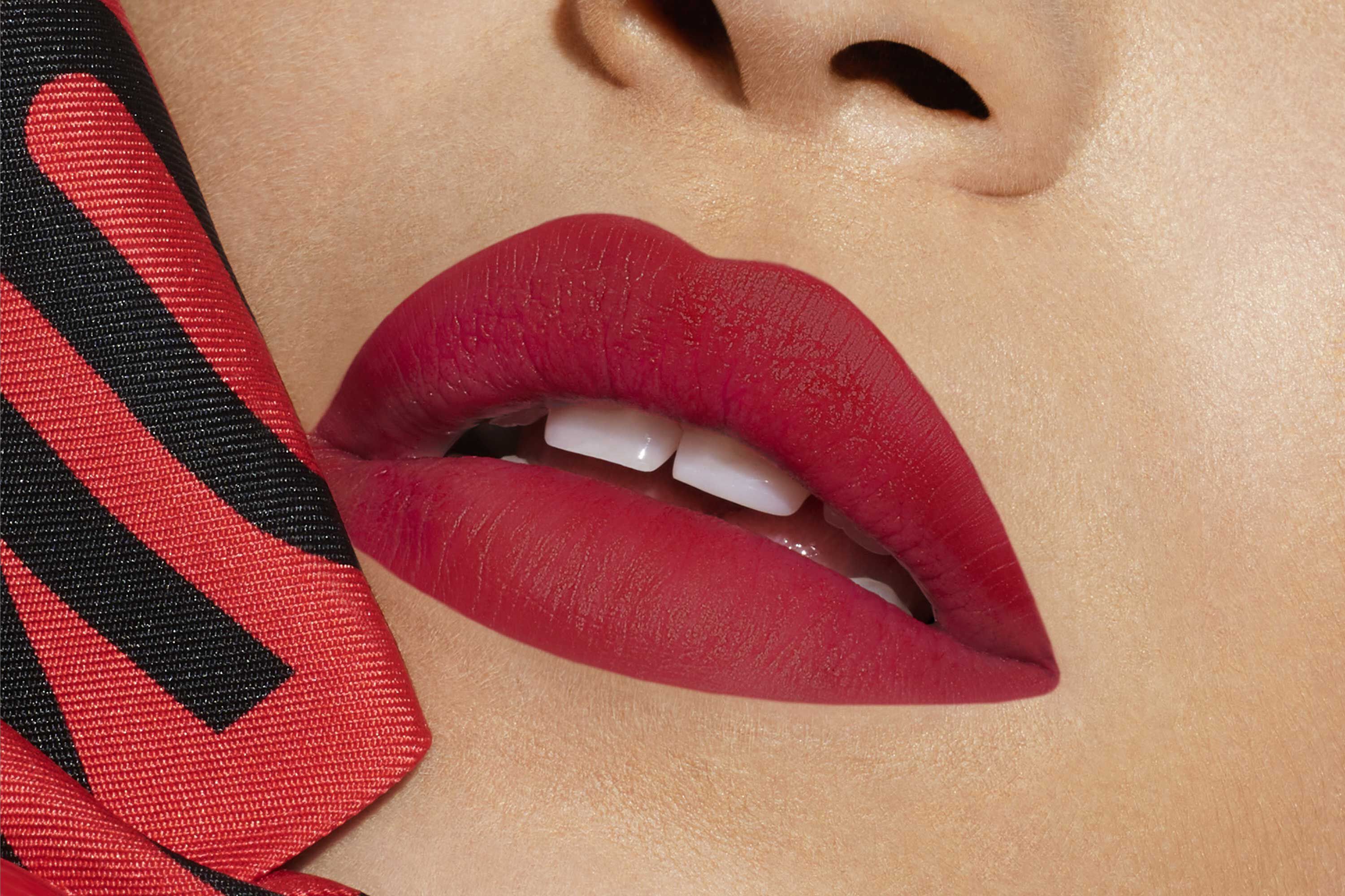 Dior Rouge 668 Glam Velvet  Lipstick - Mini Travel Size