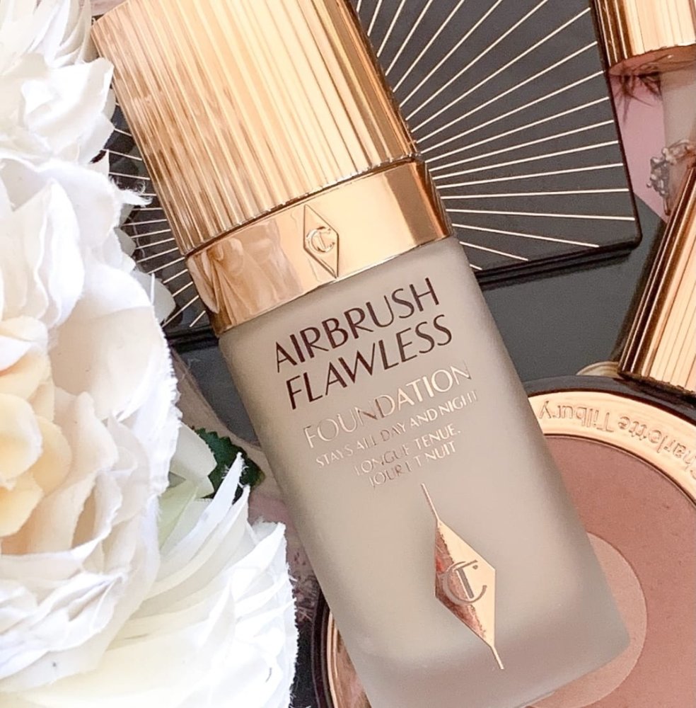 Charlotte Tilbury Airbrush Flawless Foundation -  5 Warm Chaud