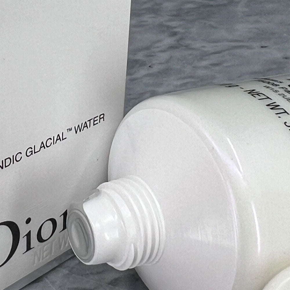 DIOR DiorSnow Brightening Refining Moist Cloud Cr me with Icelandic Glacia Water 50ml