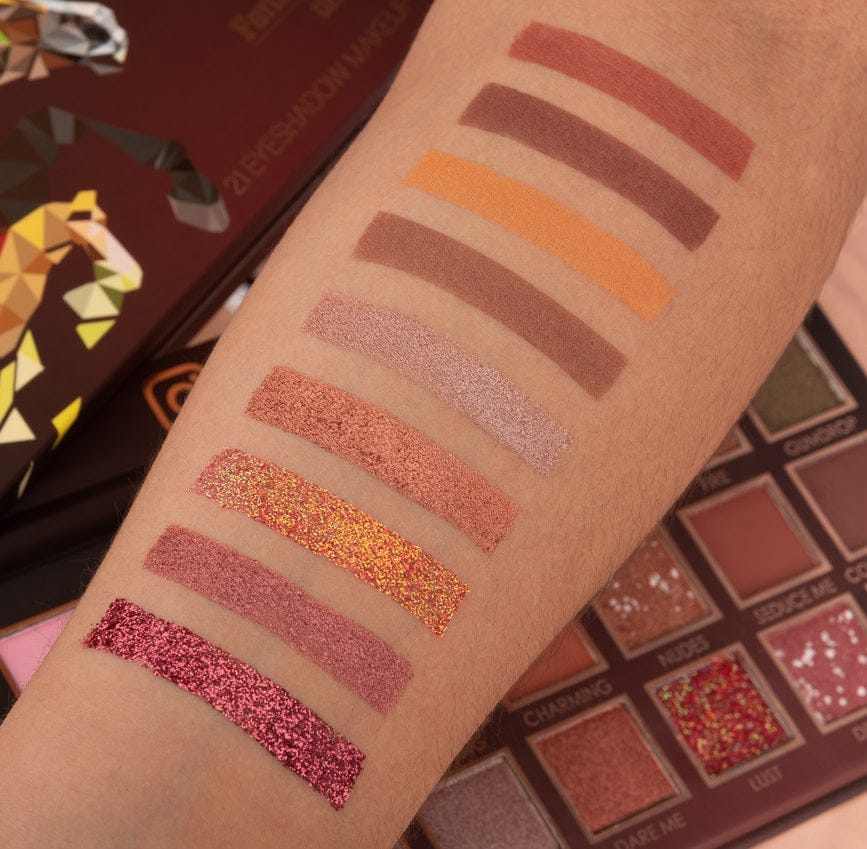 Engol Collections - Ferias y Fiestas Colombia - 21 Eyeshadow Makeup Palette