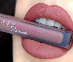 Huda Beauty Liquid Matte Lipstick - Bombshell w/o box
