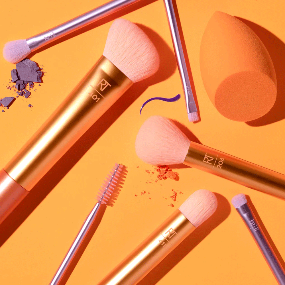 Real Techniques- Level Up Brush + Sponge Set