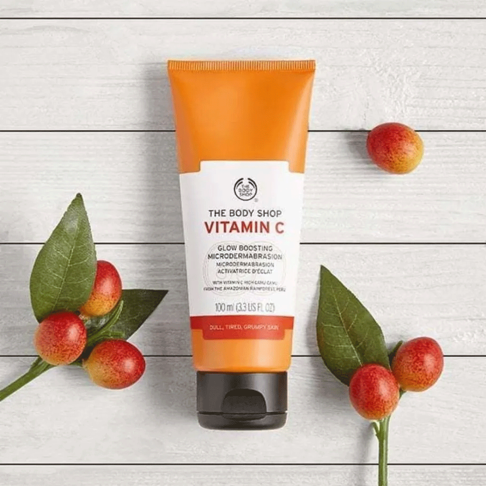 The Body Shop Vitamin C Glow Boosting Microdermabrasion Exfoliator