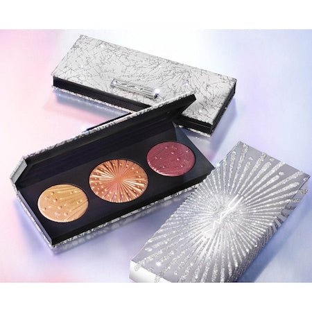 MAC – Flashing Ice Extra Dimension Skinfinish – Deep