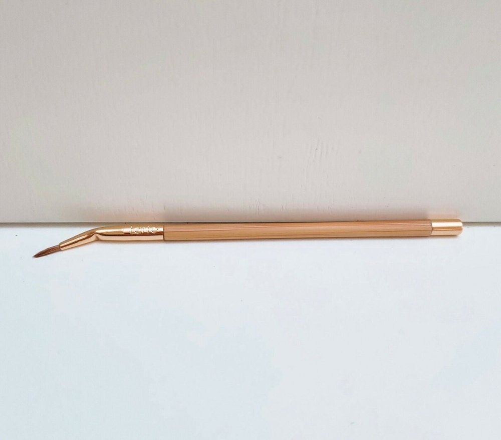 Tarte Bent Eye Liner Brush Angled Bamboo Brush